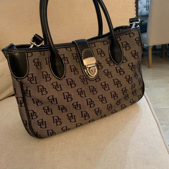 Dooney & Bourke Bag Tote - Picture 8 of 16